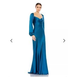 NWT Mac Duggal Size 10 Ocean Blue Gown Lightweight- 495191